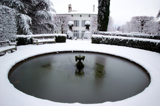 Musée Hébert en hiver, vue d'un bassin